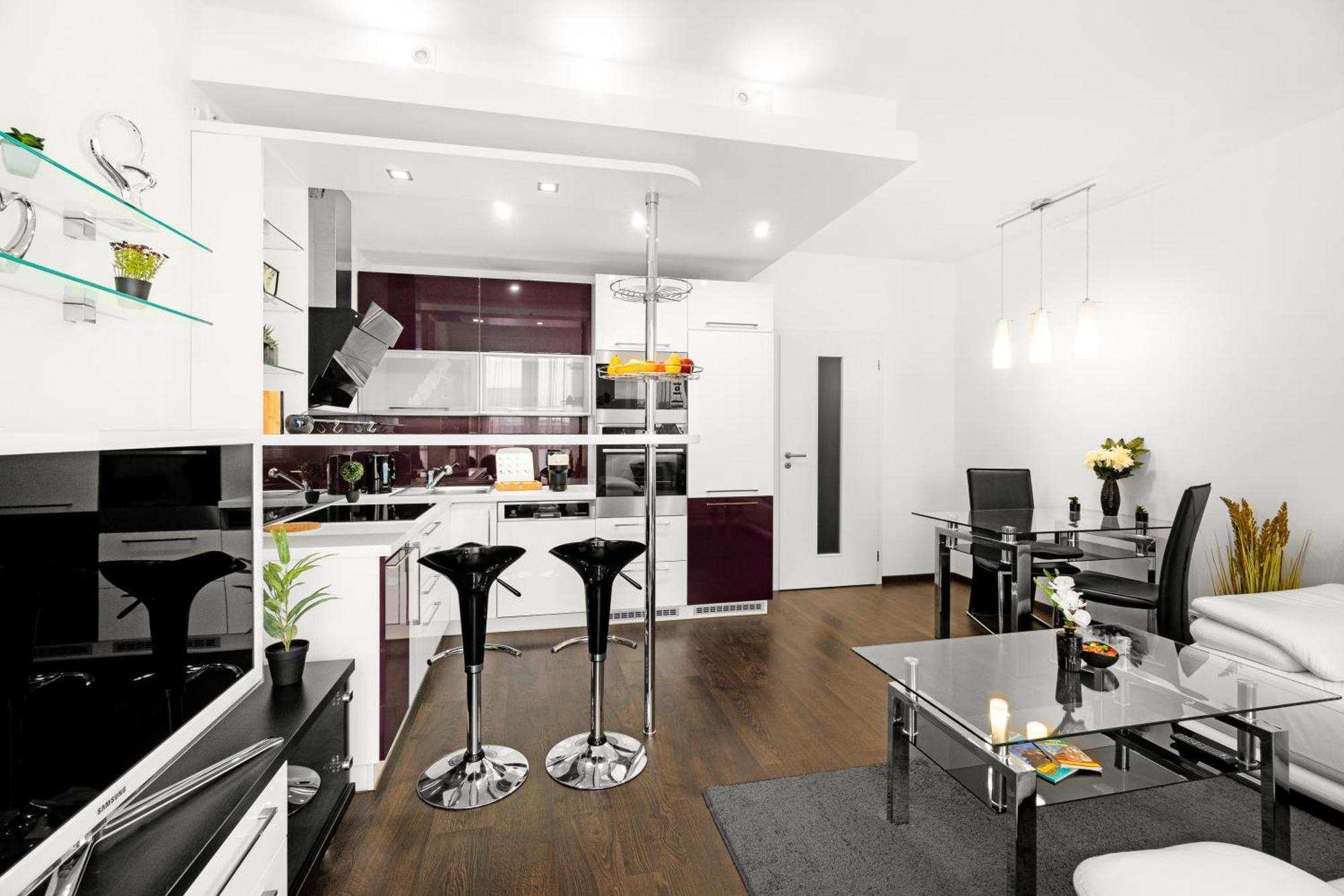 Bnb New Beautiful Apartment In The Center Of Ostrava With Option Garage Parking Exterior photo