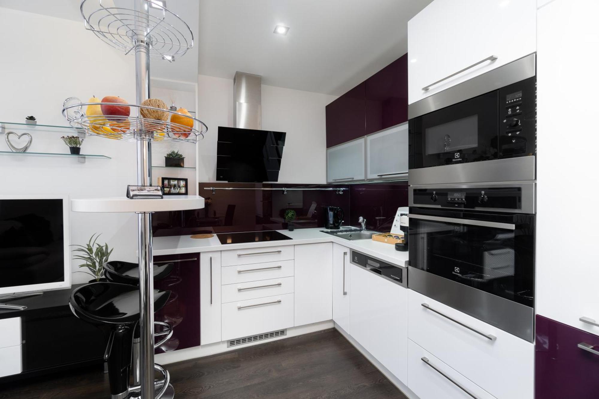 Bnb New Beautiful Apartment In The Center Of Ostrava With Option Garage Parking Exterior photo