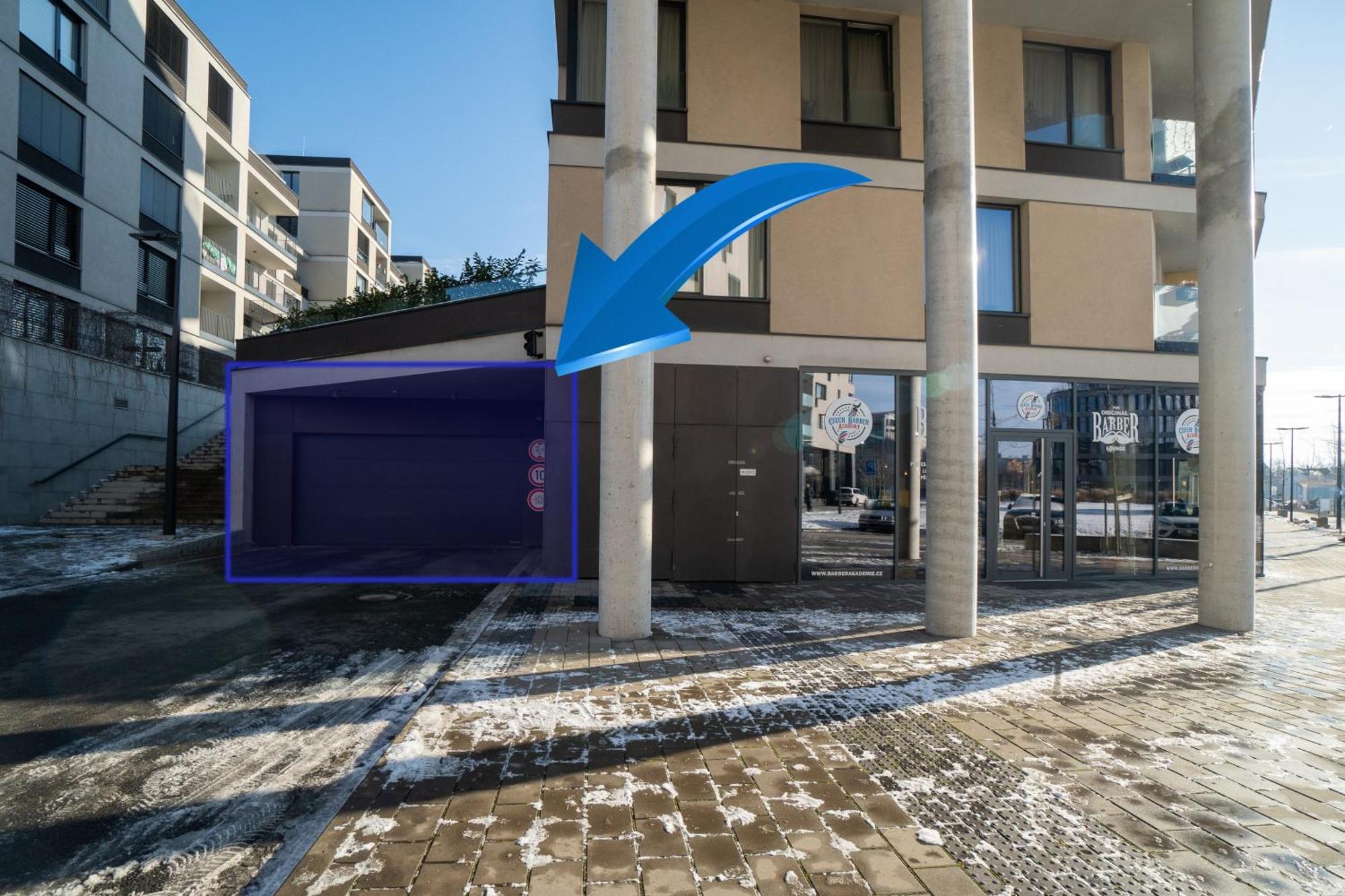 Bnb New Beautiful Apartment In The Center Of Ostrava With Option Garage Parking Exterior photo