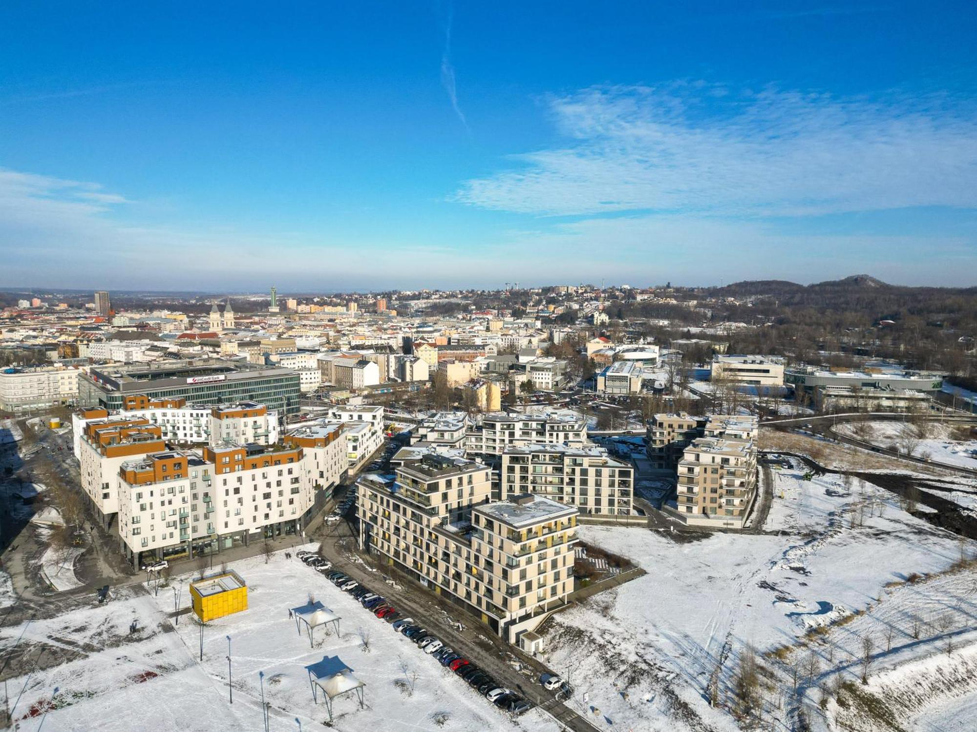 Bnb New Beautiful Apartment In The Center Of Ostrava With Option Garage Parking Exterior photo