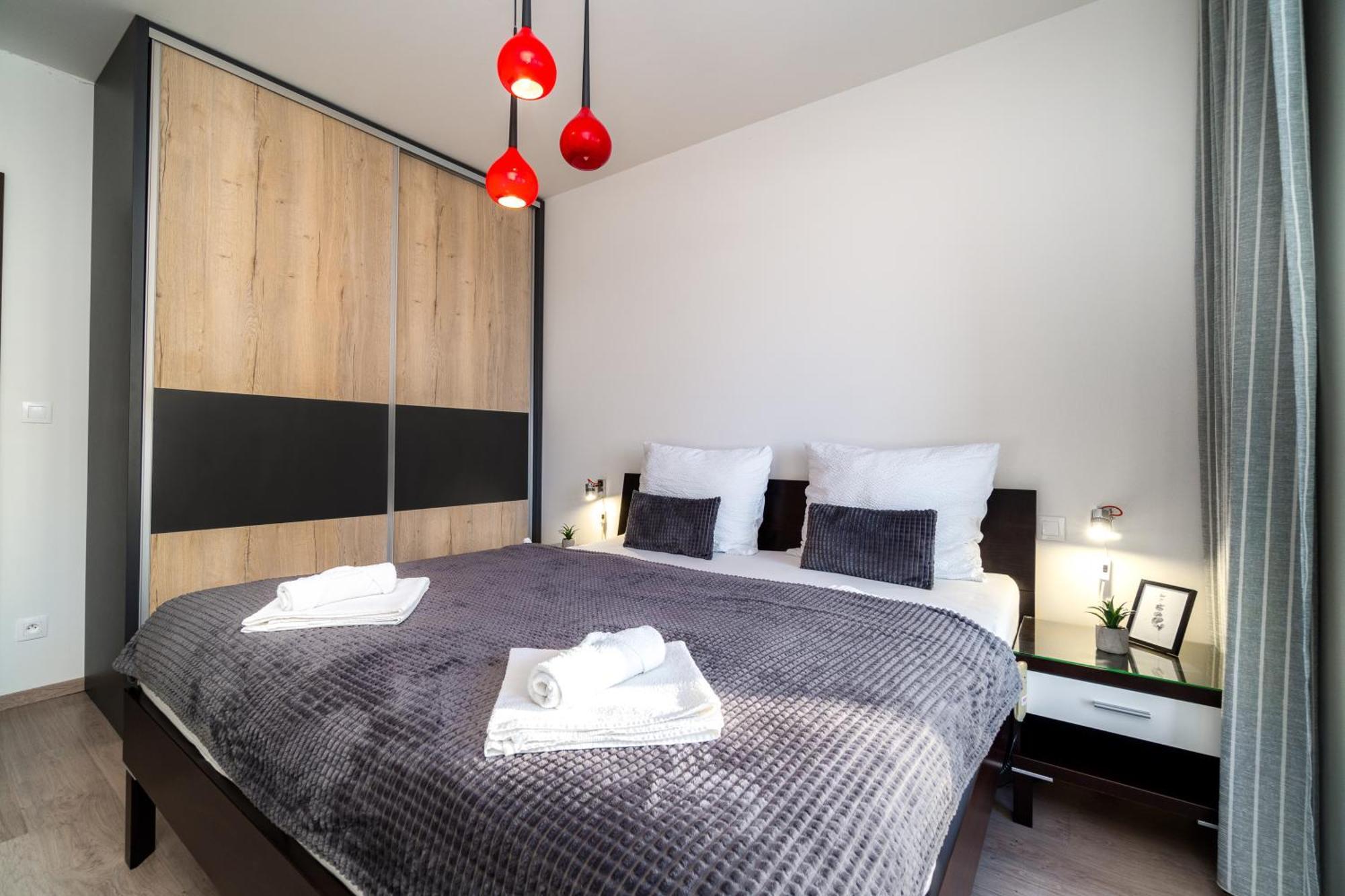 Bnb New Beautiful Apartment In The Center Of Ostrava With Option Garage Parking Exterior photo