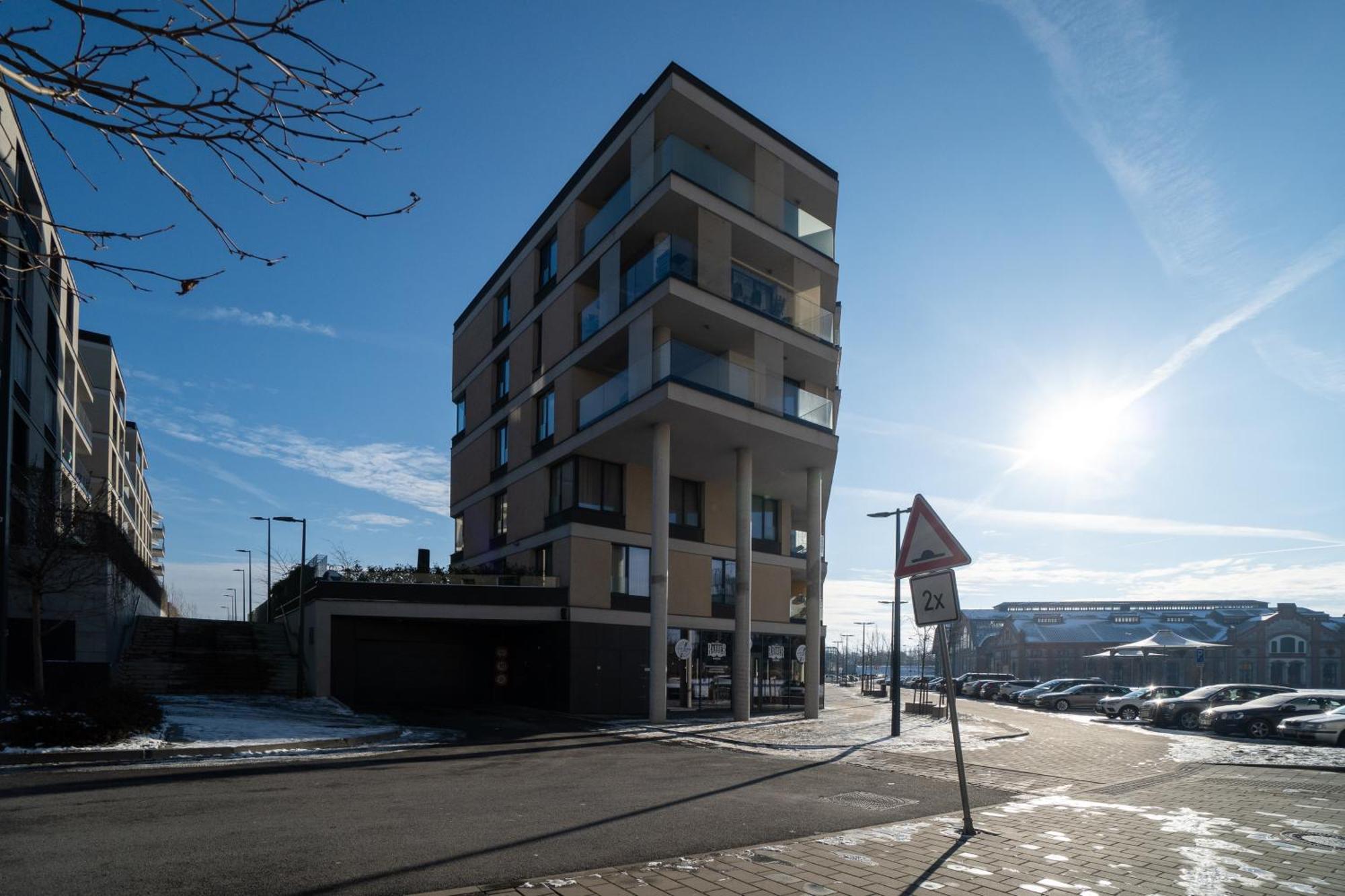 Bnb New Beautiful Apartment In The Center Of Ostrava With Option Garage Parking Exterior photo