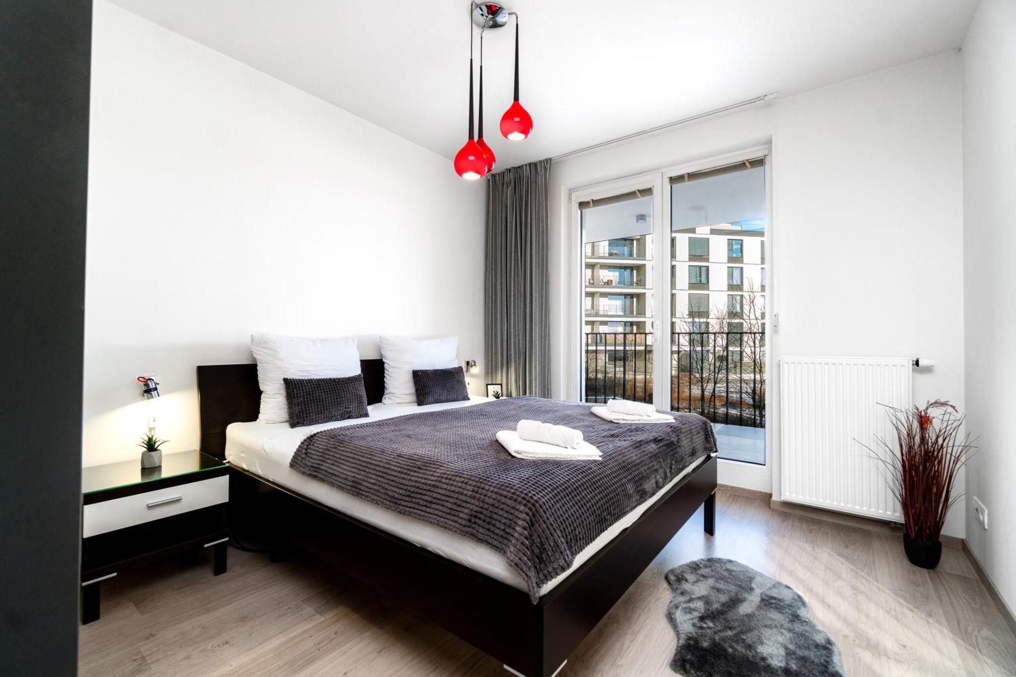 Bnb New Beautiful Apartment In The Center Of Ostrava With Option Garage Parking Exterior photo