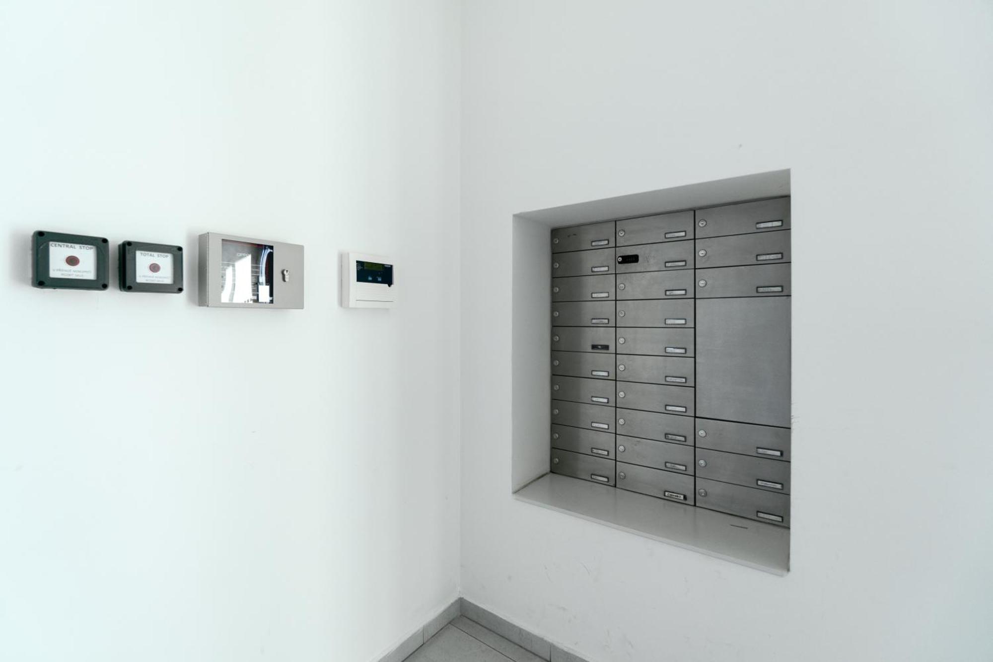 Bnb New Beautiful Apartment In The Center Of Ostrava With Option Garage Parking Exterior photo
